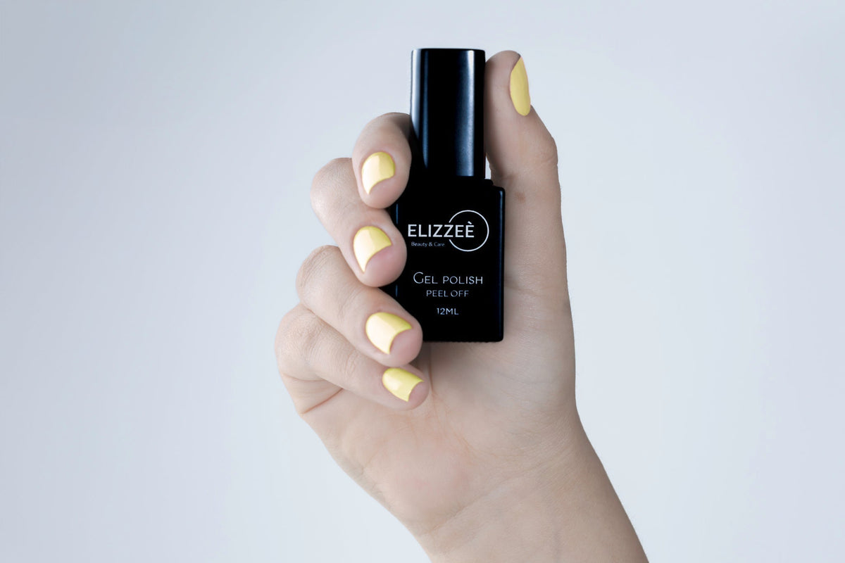 Manicure con esmalte semipermanente Peel Off ELIZZEÈ